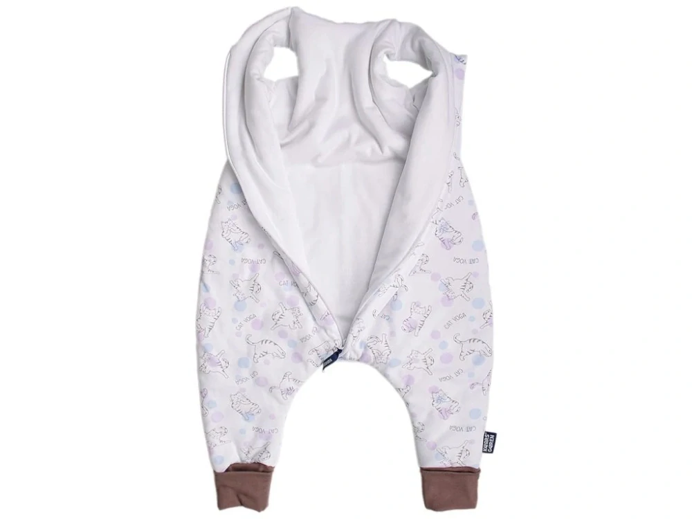 Spací pytel s nožičkami 70 cm kočky cvičící jógu Kaarsgaren