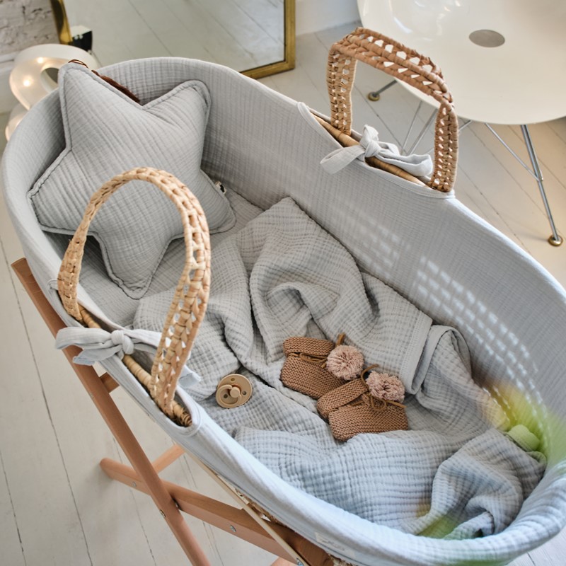 FUNNABABY Kompletní Mojžíšův koš s výbavou Dove Grey