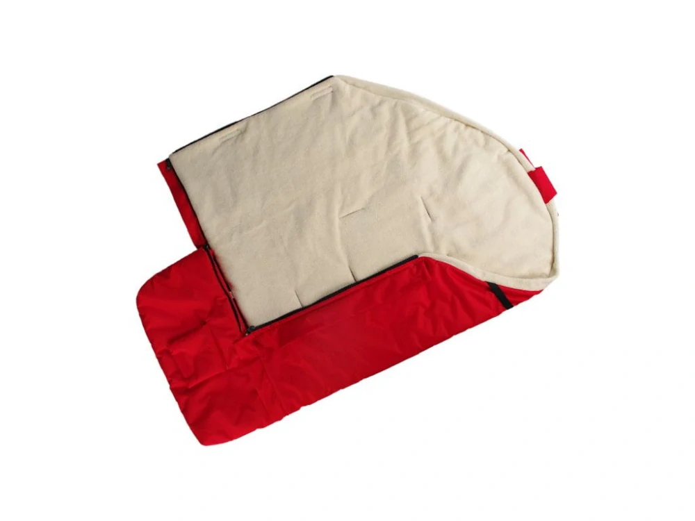 Zimní fusak s beránkem z biobavlny červený Kaarsgaren