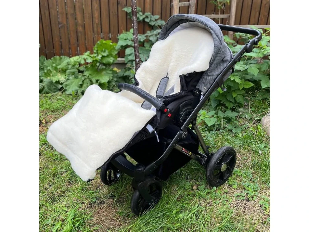 Zimní merino fusak do kočárku černý Kaarsgaren