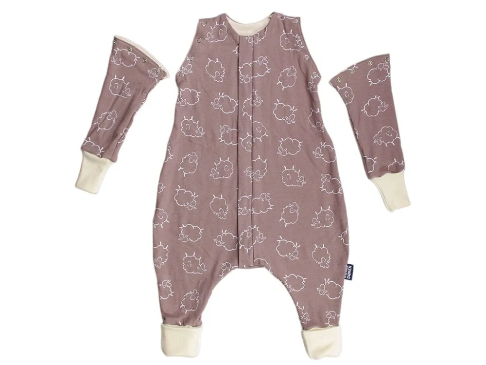 Merino spací pytel s nohavicemi a odepínacími rukávy – hnědé ovečky 60 cm Kaarsgaren