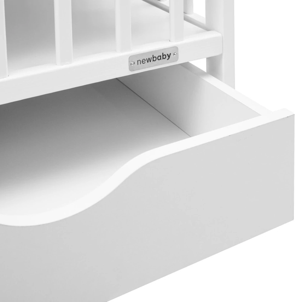 Dětská postýlka 120x60 cm vyndavací příčky se šuplíkem New Baby BASIC bílá