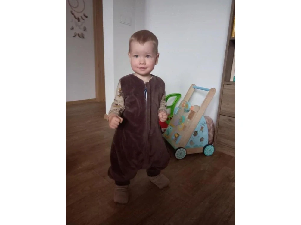 Spací pytel s nožičkami 80 cm smetanový plyš Kaarsgaren