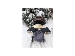 Nepromokavé merino rukavice černé na kočárek Kaarsgaren